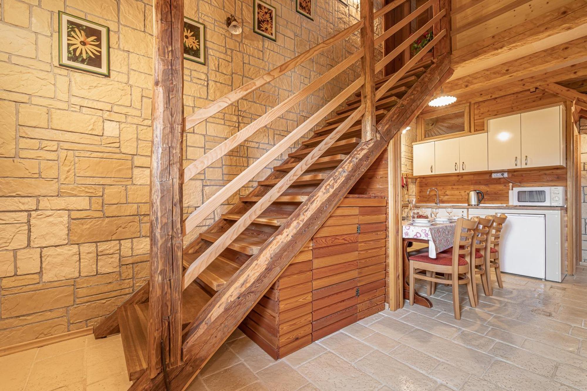 House Na Meji With Sauna - Happy Rentals Pivka Exterior photo